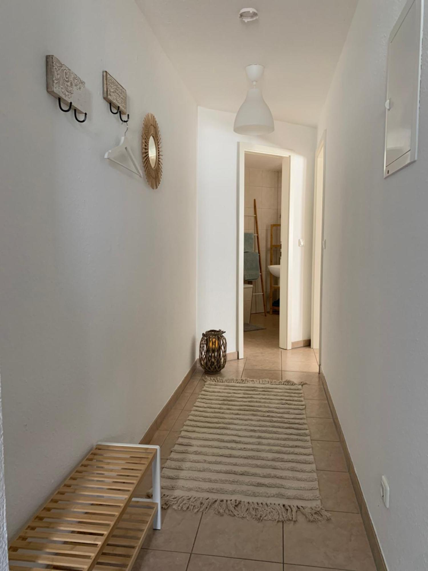City-Apartment Mit Parkplatz & Fahrradraum! Nur 300M Zum Stadthafen Шверин Экстерьер фото